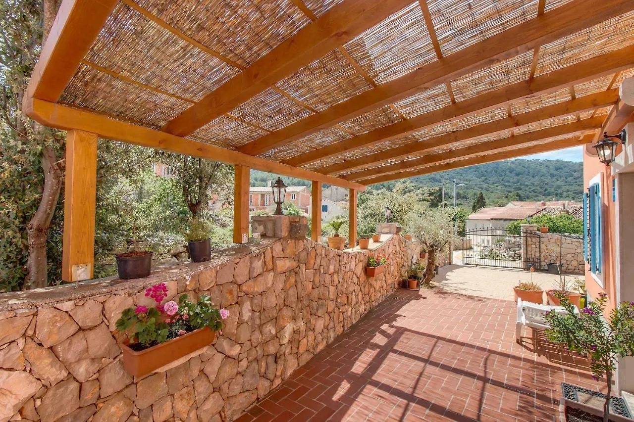 Apartmani Villa Casper Veli Lošinj 公寓